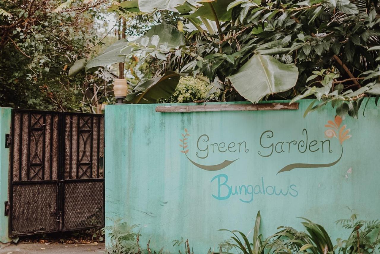 Green Garden Hotel Bang Rak Beach  Buitenkant foto