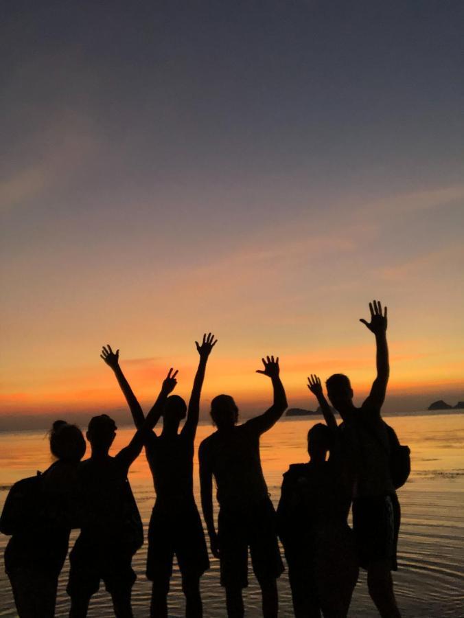 Green Garden Hotel Bang Rak Beach  Buitenkant foto